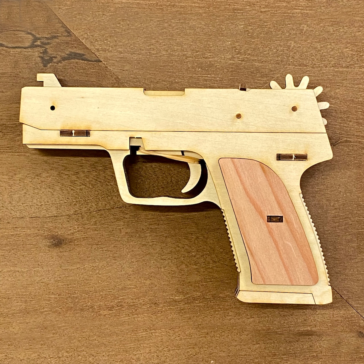 12連発　輪ゴム鉄砲（木工工作キット）　HK USP9
